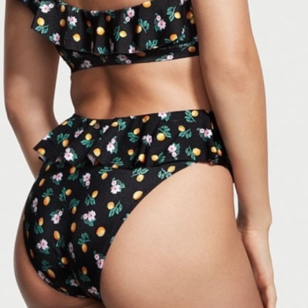 NWT! Victoria’s Secret Swim High Rise Ruffle Bikini Bottom Lemons M Fruit - Picture 2 of 7